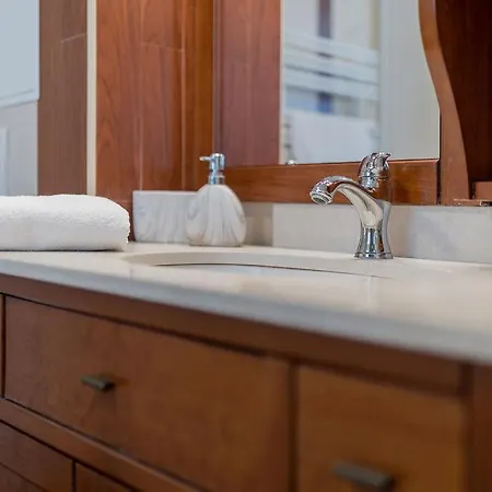 Echo Wellness Apartman * Tihany